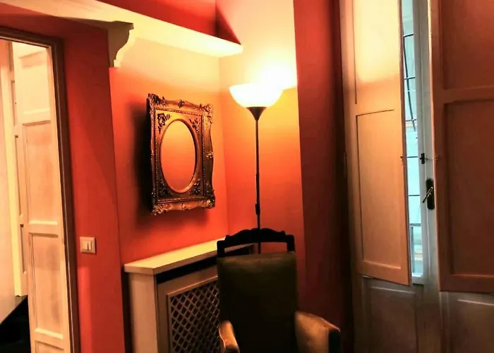 Apartament Library's House