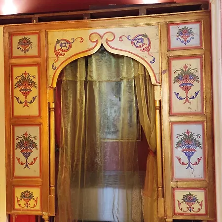 Library's House Apartament *