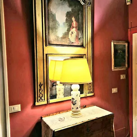 Library's House